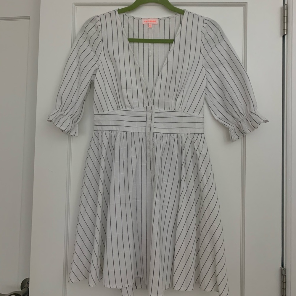 White stripe short shirt dress